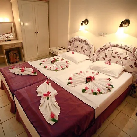 Hotel Parilti